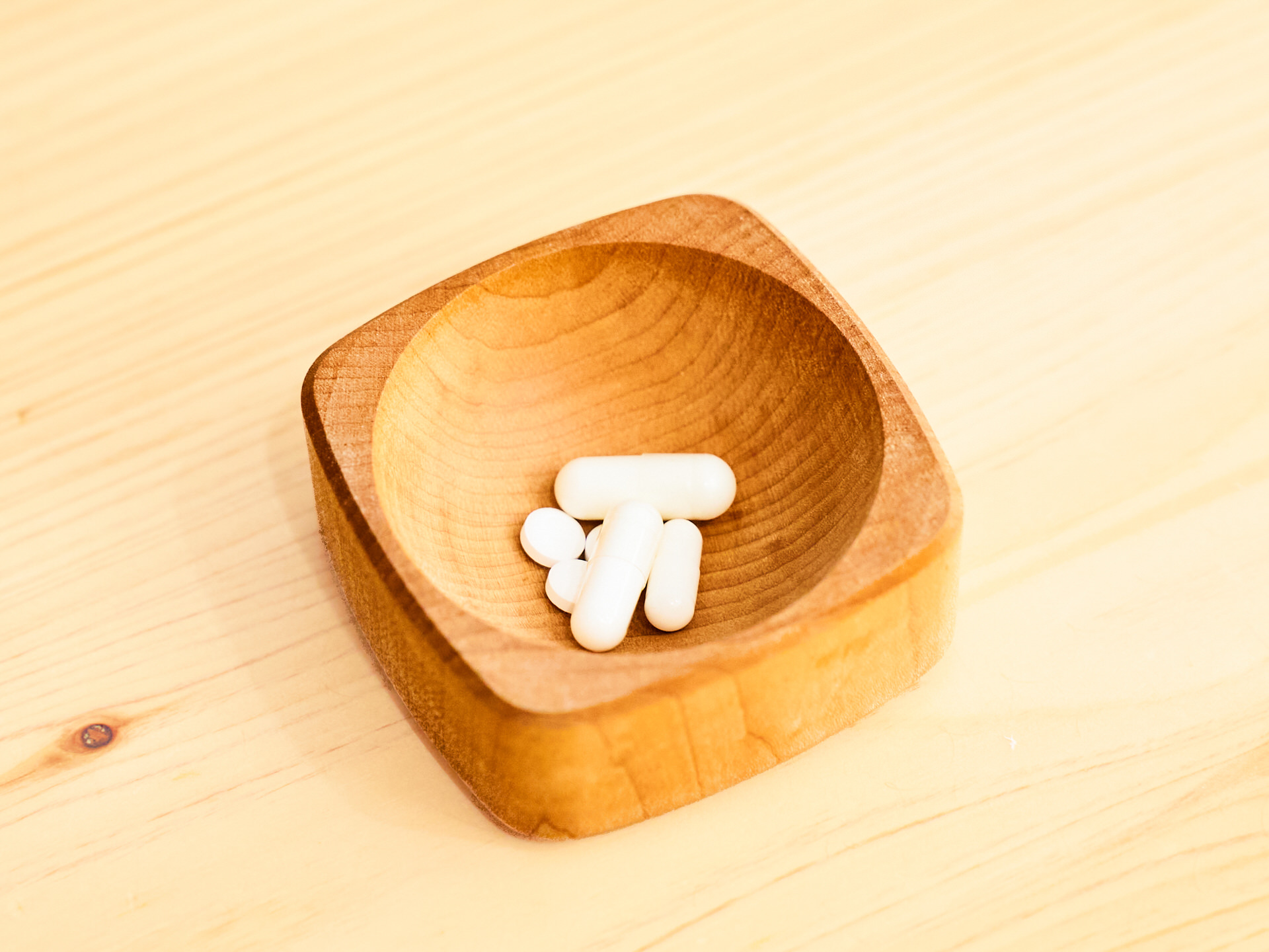 Wood Dish サプリ入れとして