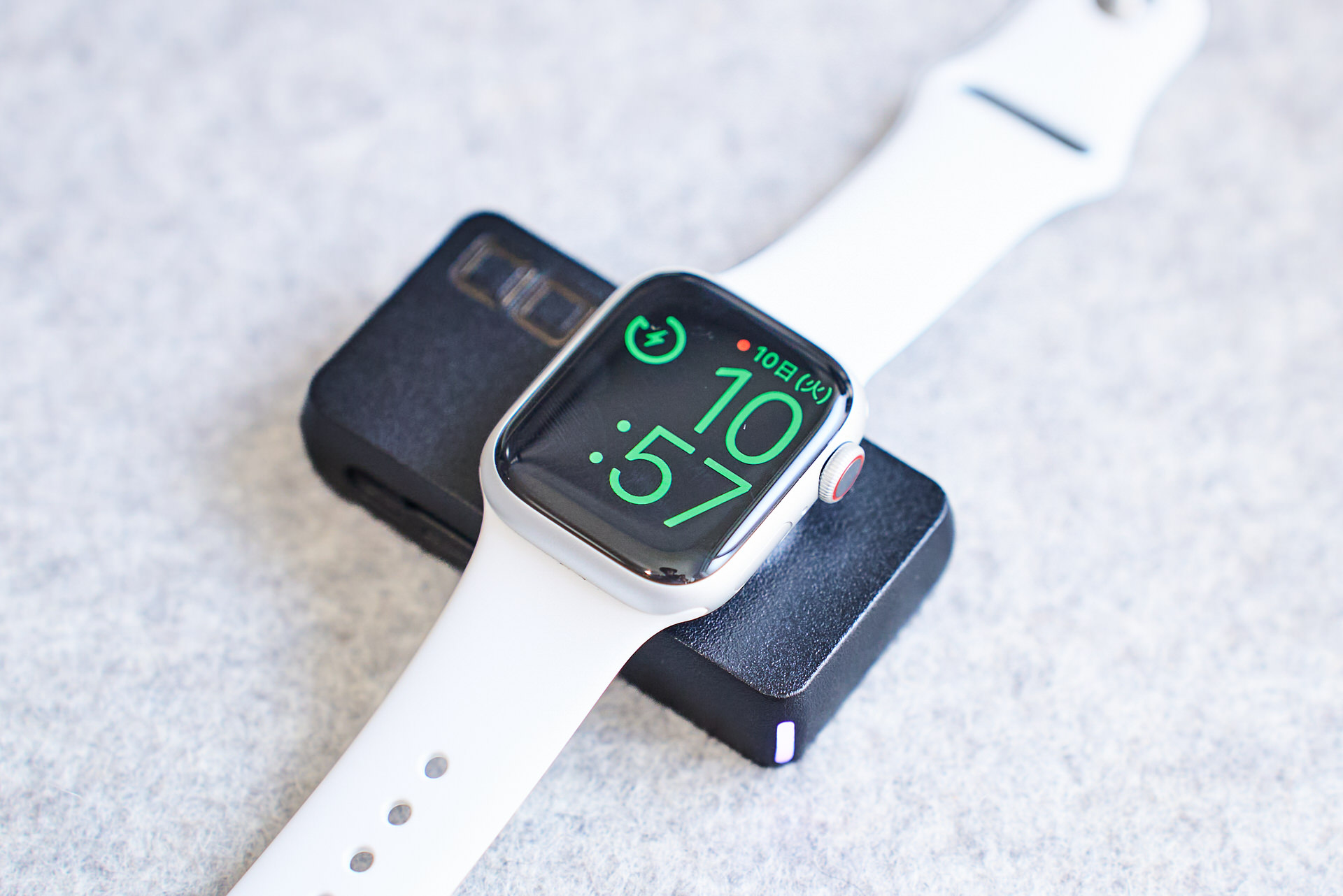 Apple Watch 外充電の最適解『CIO SMARTCOBY DUAL』 レビュー